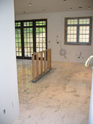 Kitchen2.jpg